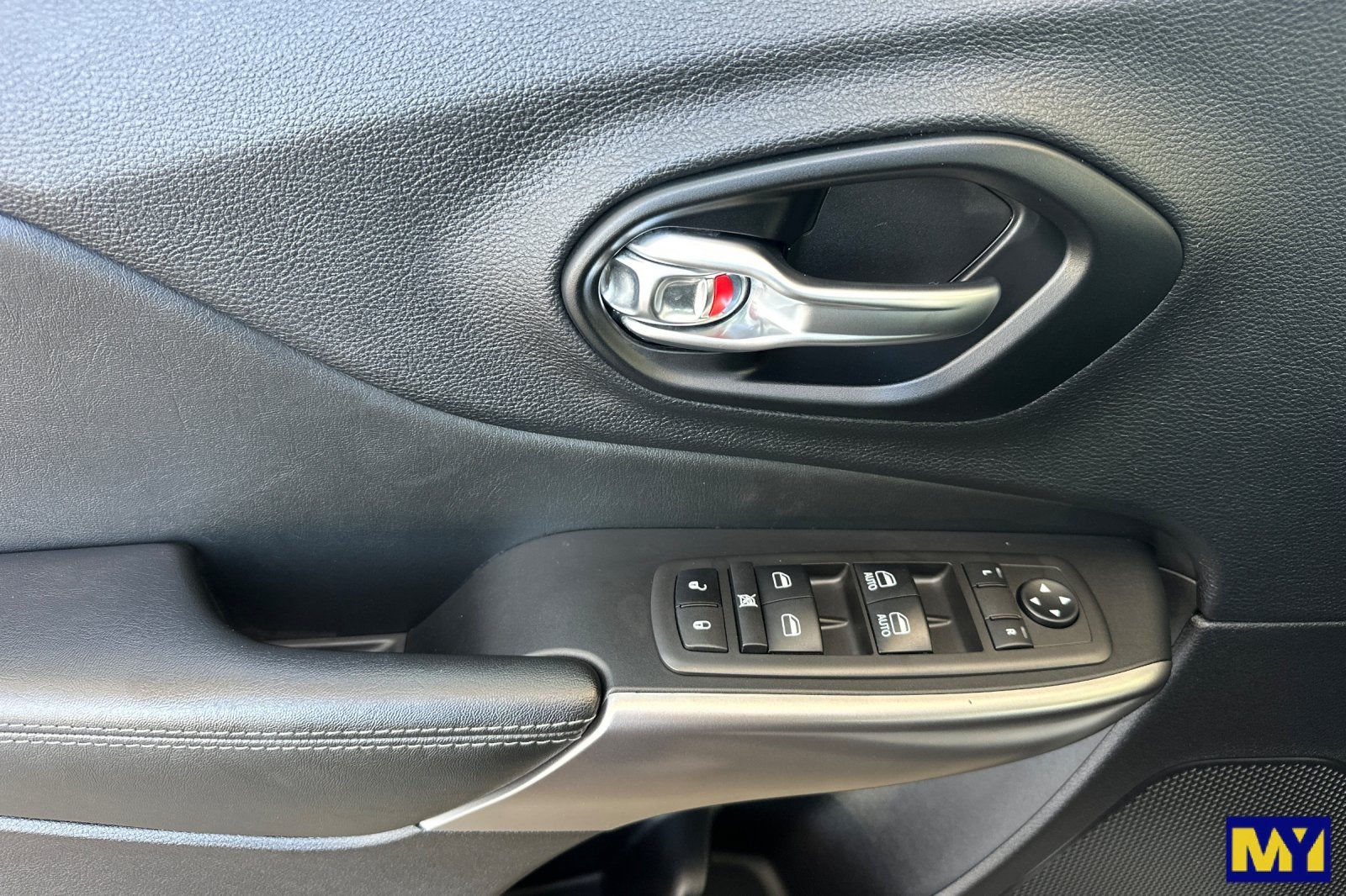 2021 Jeep Cherokee Latitude Lux FWD