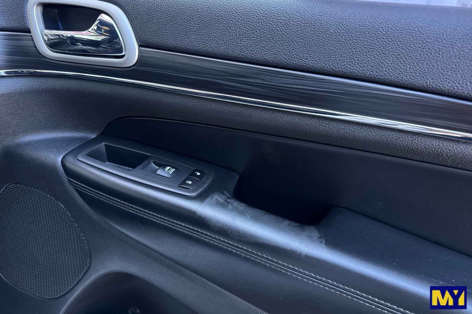 2020 Jeep Grand Cherokee Limited 4x2