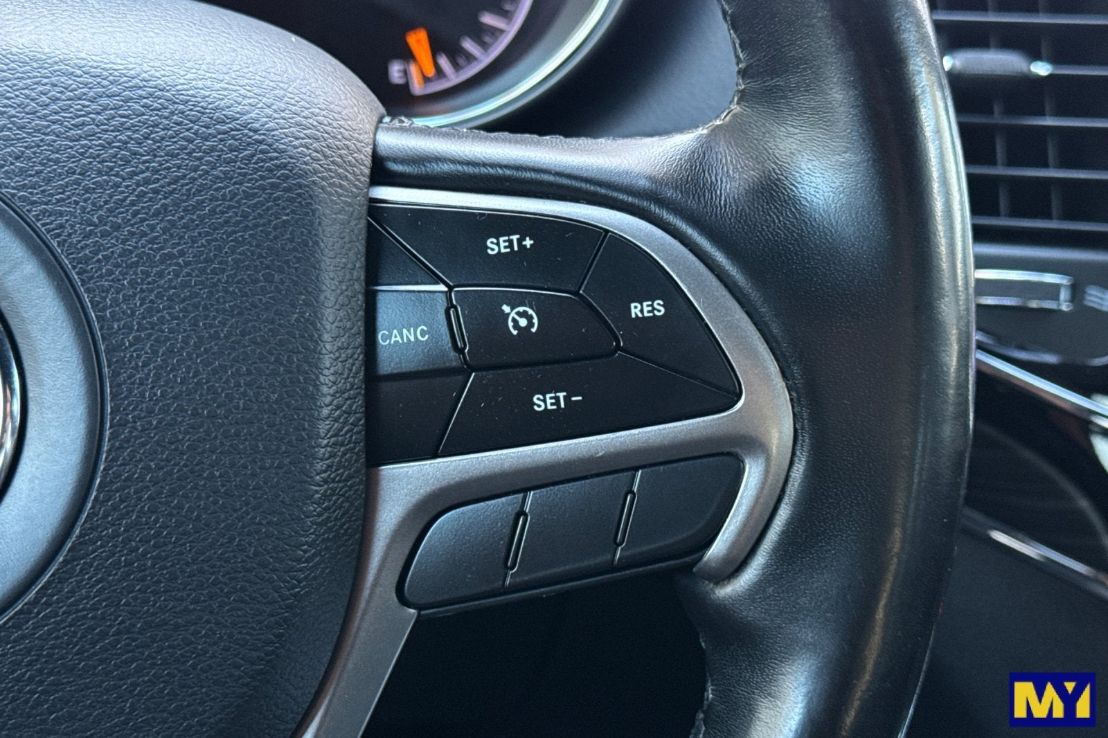 2020 Jeep Grand Cherokee Limited 4x2