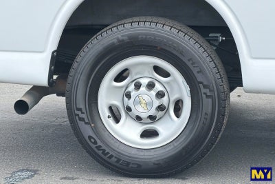 2023 Chevrolet Express Passenger 3500 1LT