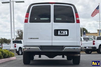 2023 Chevrolet Express Passenger 3500 1LT