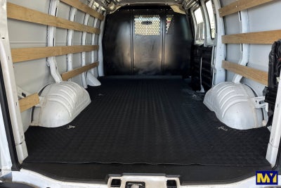 2024 Chevrolet Express Cargo 2500 WT