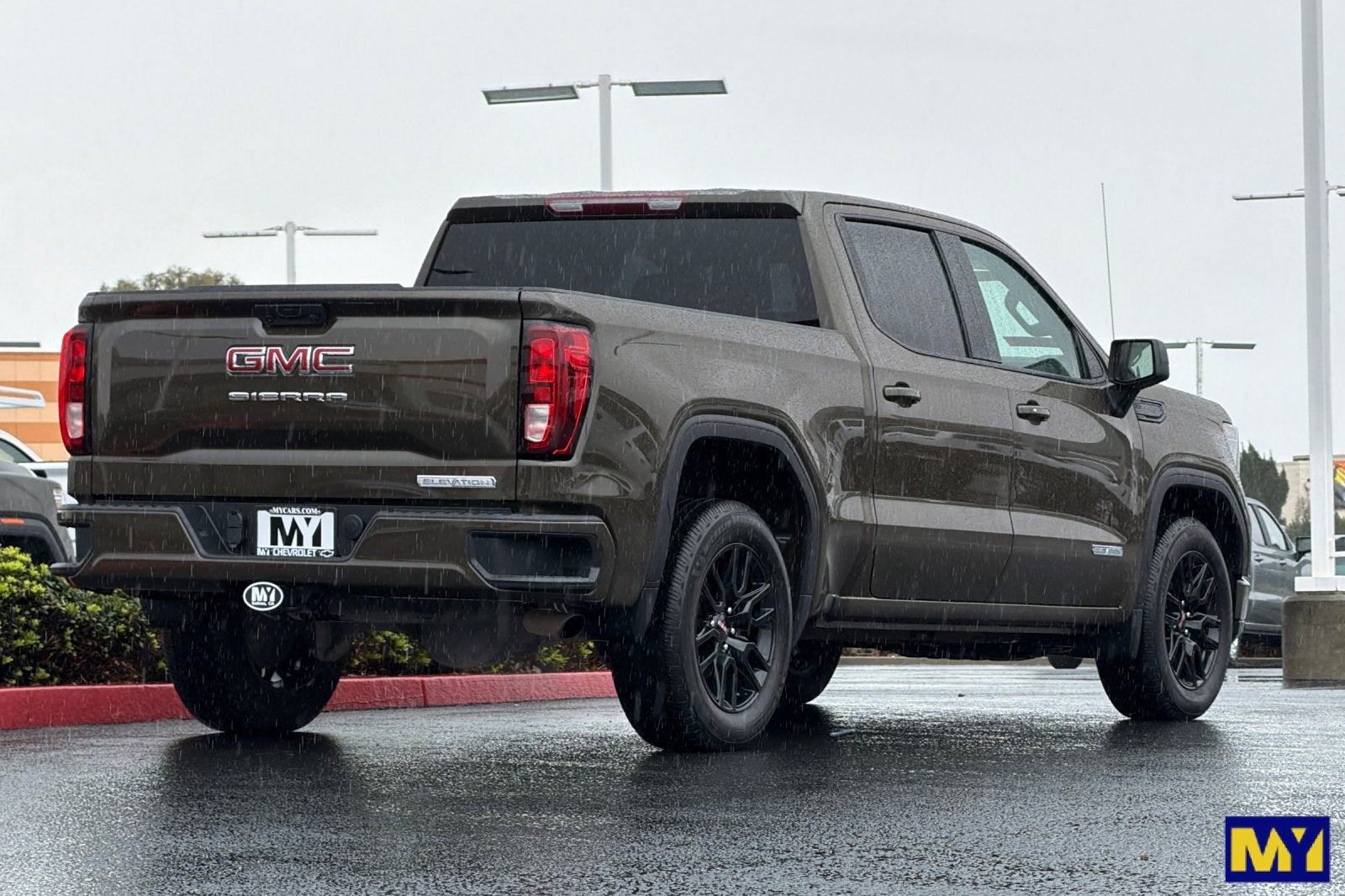 2024 GMC Sierra 1500 Elevation