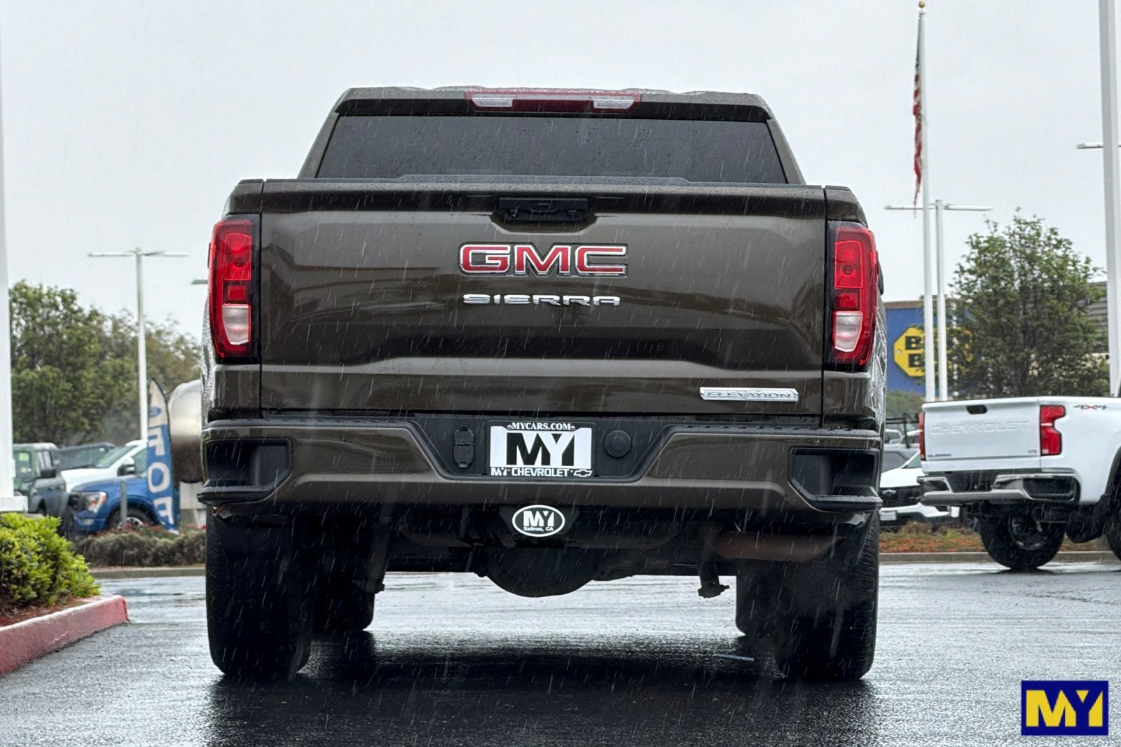 2024 GMC Sierra 1500 Elevation