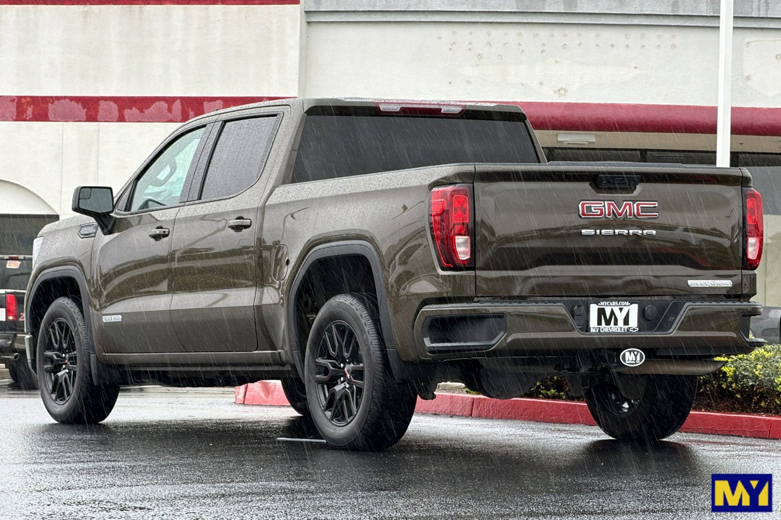 2024 GMC Sierra 1500 Elevation