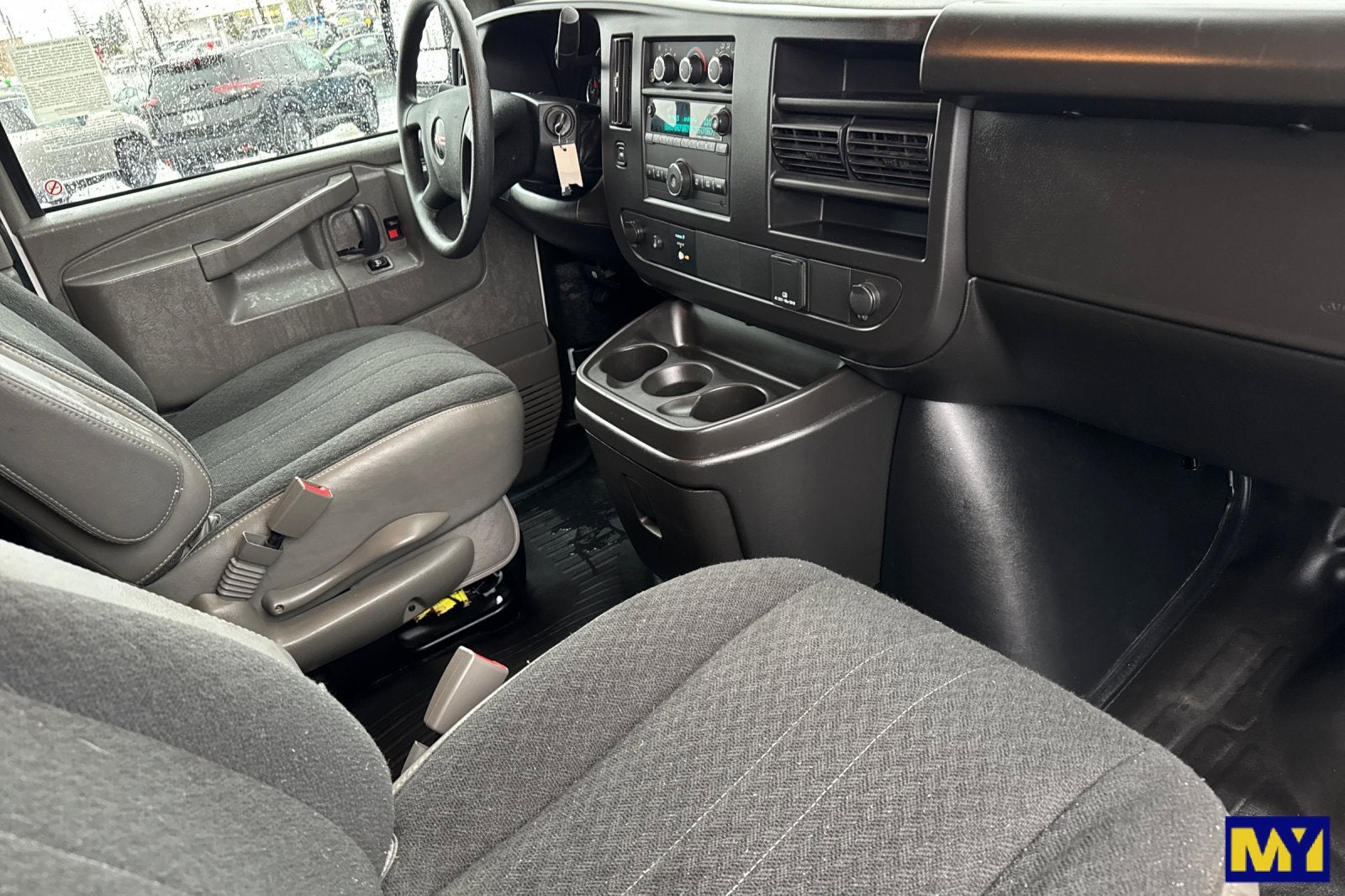 2024 GMC Savana Cargo 2500 Work Van