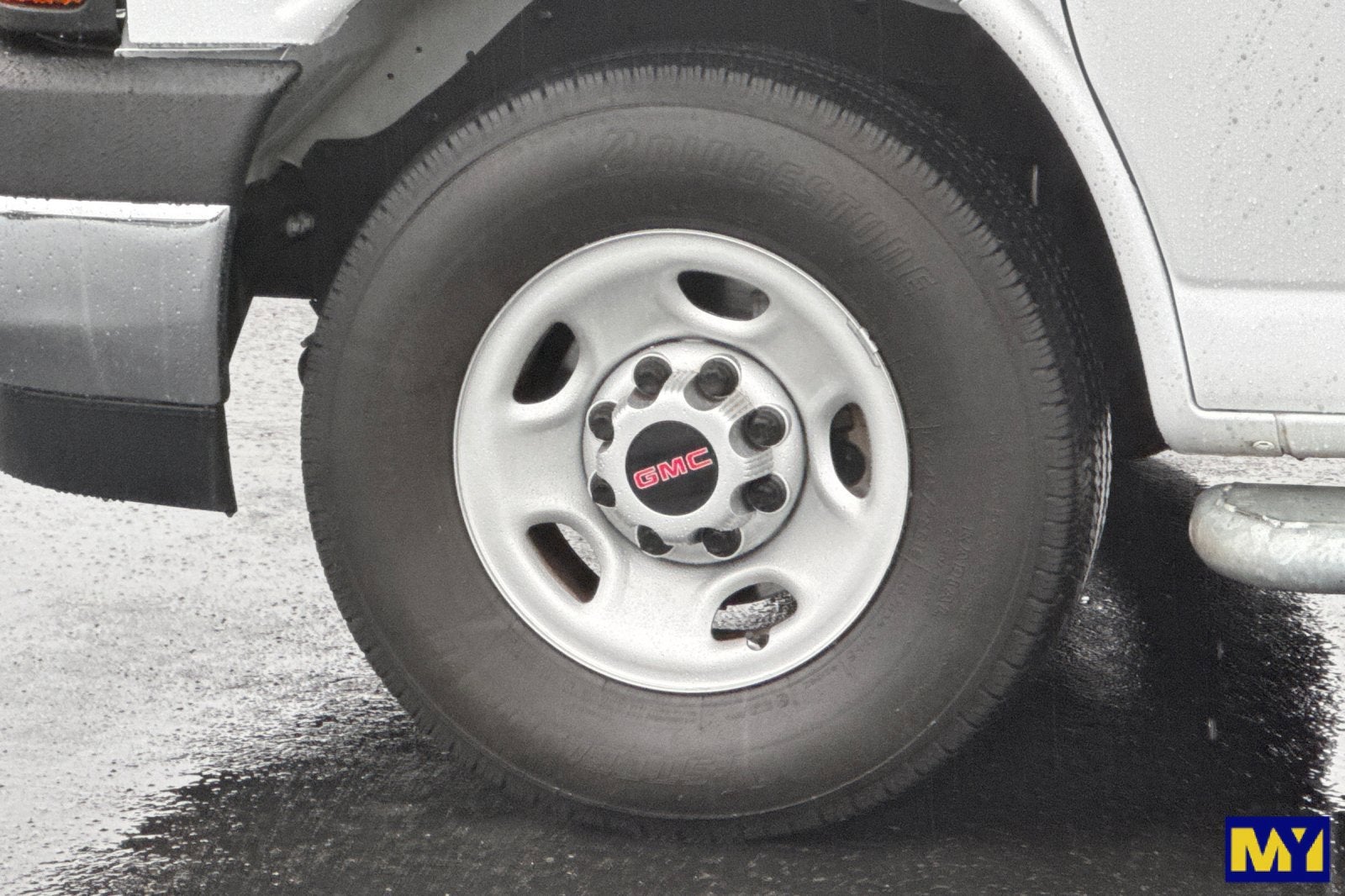 2024 GMC Savana Cargo 2500 Work Van