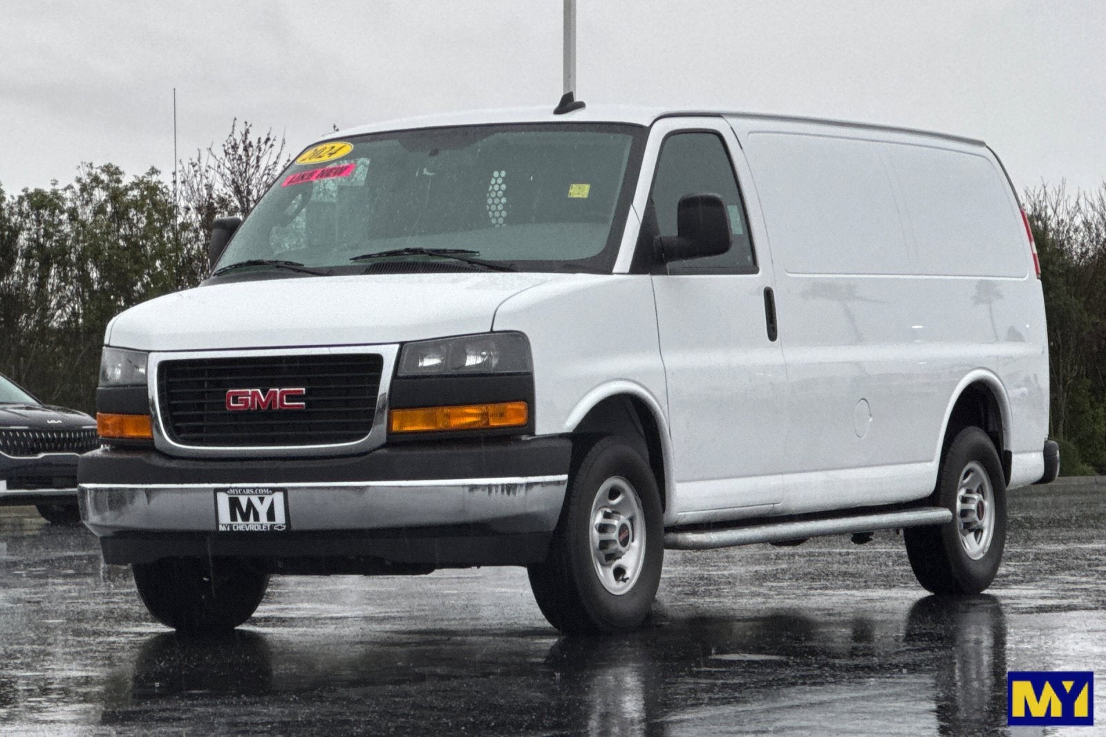 2024 GMC Savana Cargo 2500 Work Van