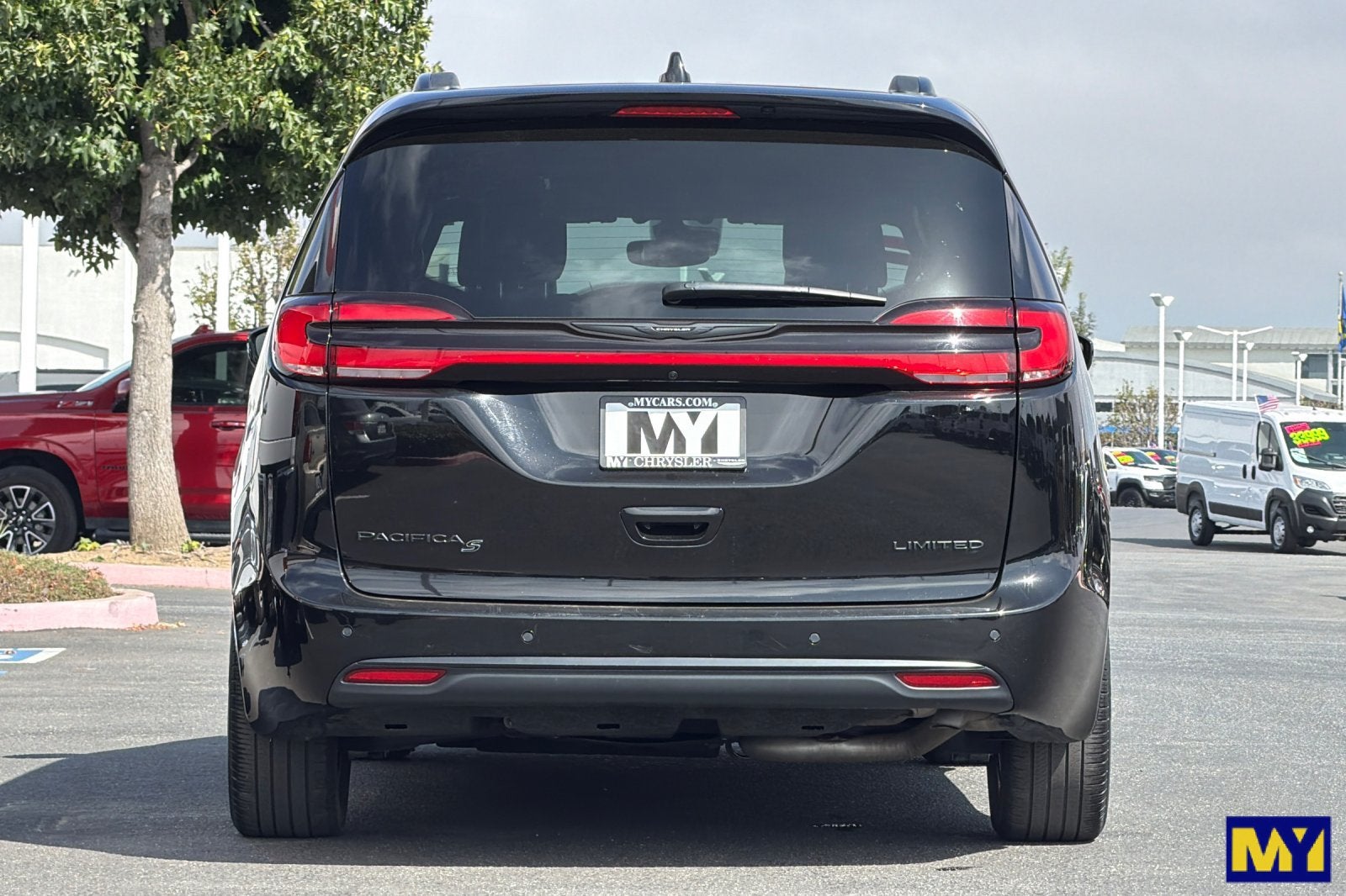 2025 Chrysler Pacifica Limited