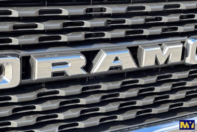 2023 RAM 3500 Big Horn Crew Cab 4x4 8' Box