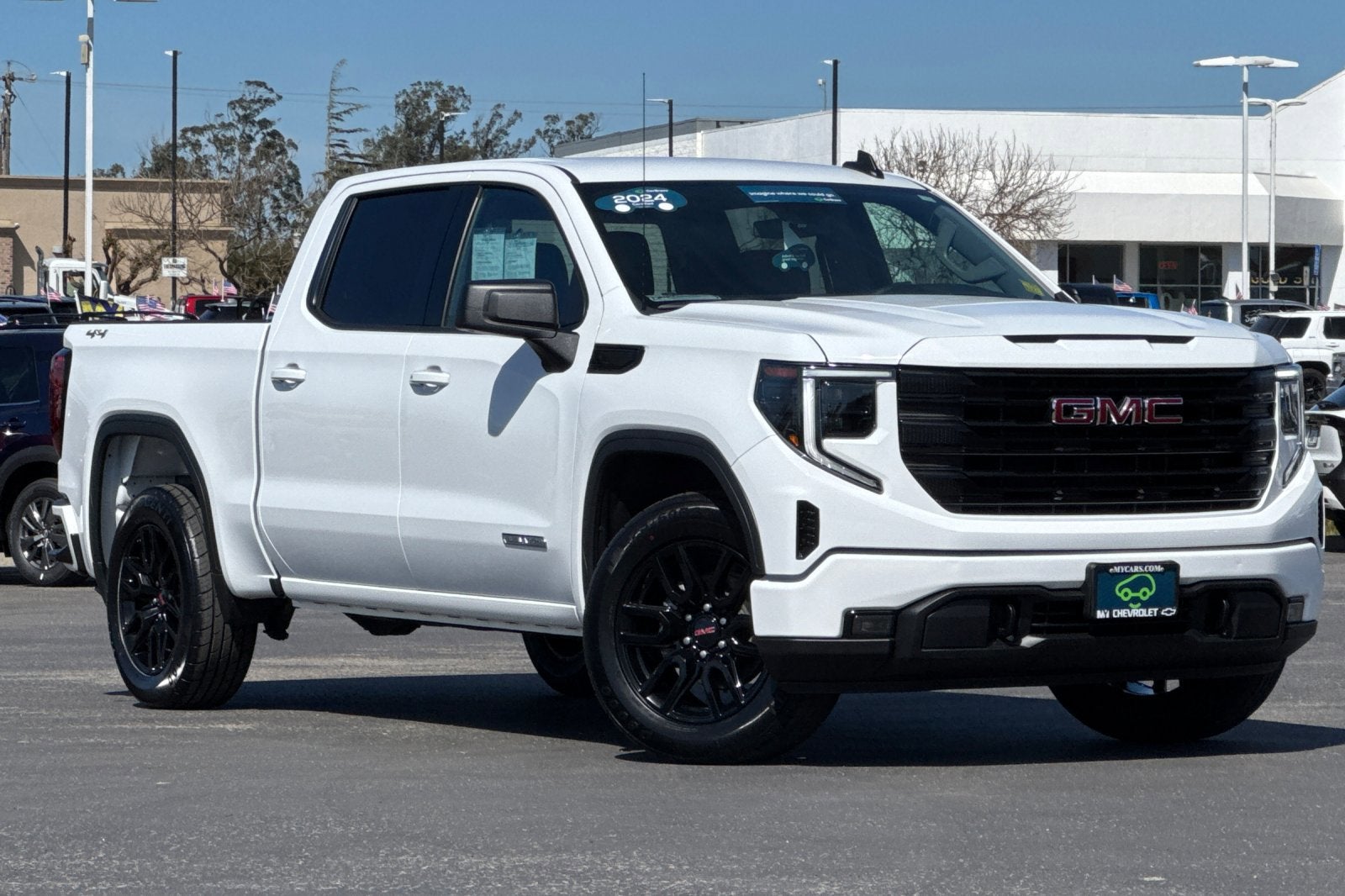 2024 GMC Sierra 1500 Elevation