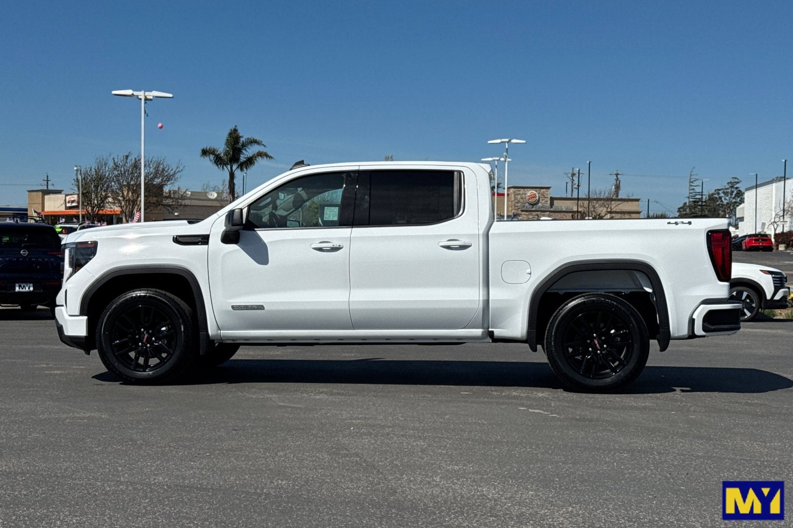 2024 GMC Sierra 1500 Elevation