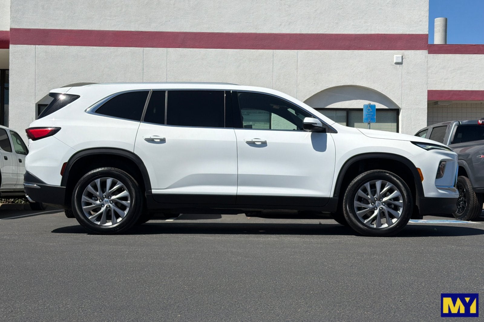 2025 Buick Enclave Preferred
