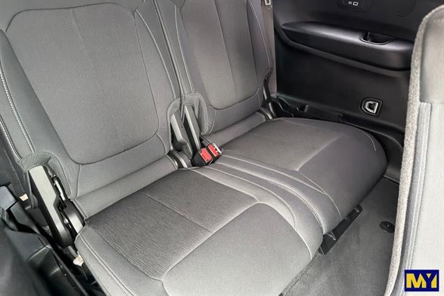 2022 Jeep Grand Cherokee L Laredo