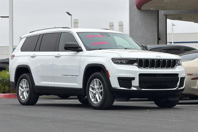 2022 Jeep Grand Cherokee L Laredo