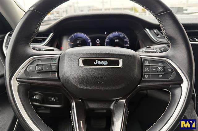2022 Jeep Grand Cherokee L Laredo