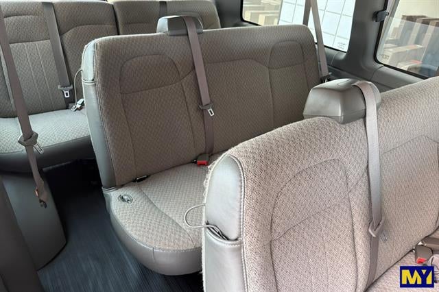 2025 Chevrolet Express Passenger LT