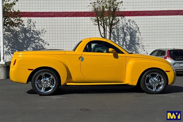2005 Chevrolet SSR LS