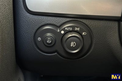 2005 Chevrolet SSR LS