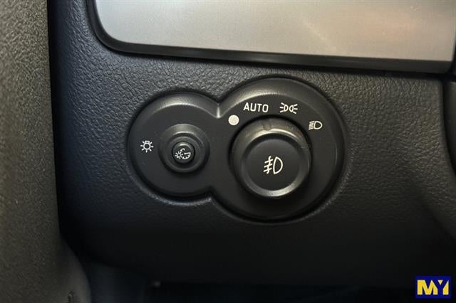 2005 Chevrolet SSR LS