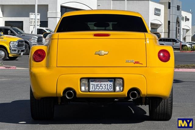 2005 Chevrolet SSR LS