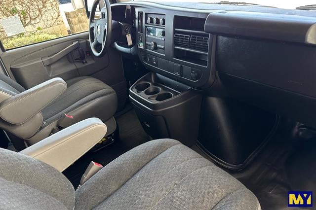 2024 Chevrolet Express Cargo Van RWD 2500 135"