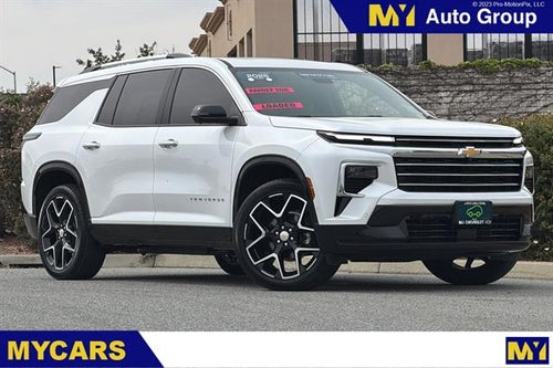 2025 Chevrolet Traverse AWD High Country