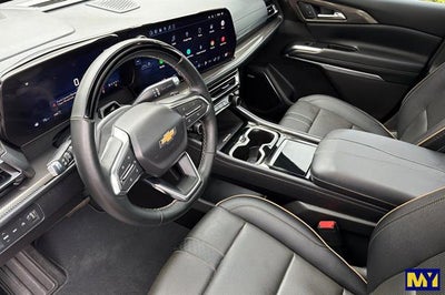 2025 Chevrolet Traverse AWD High Country
