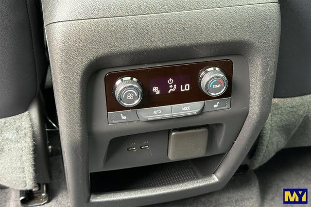 2025 Chevrolet Traverse AWD High Country