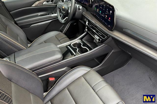 2025 Chevrolet Traverse AWD High Country