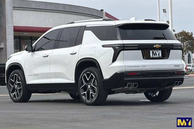 2025 Chevrolet Traverse AWD High Country