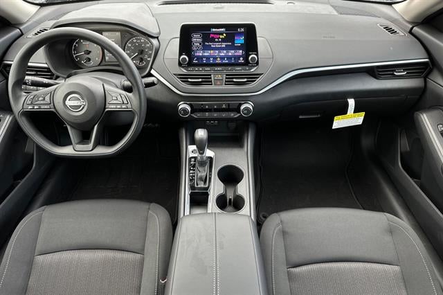 2025 Nissan Altima S