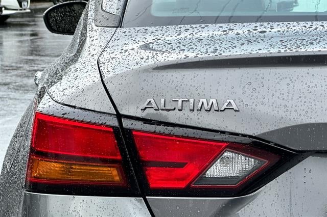 2025 Nissan Altima S