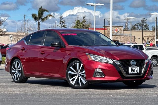 2022 Nissan Altima 2.5 SR