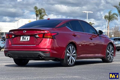 2022 Nissan Altima 2.5 SR
