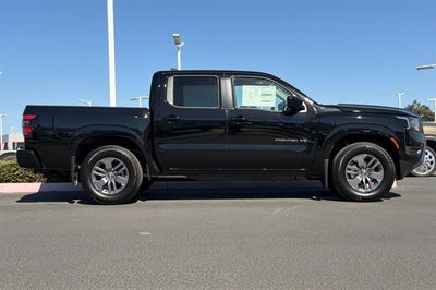 2027 Nissan Frontier SV