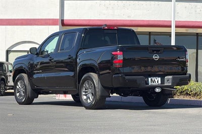 2027 Nissan Frontier SV