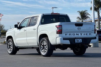 2026 Nissan Frontier SV
