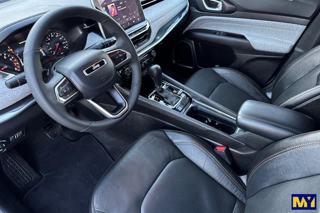 2023 Jeep Compass Latitude Lux