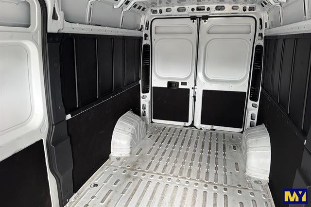 2026 RAM ProMaster Cargo Van Tradesman