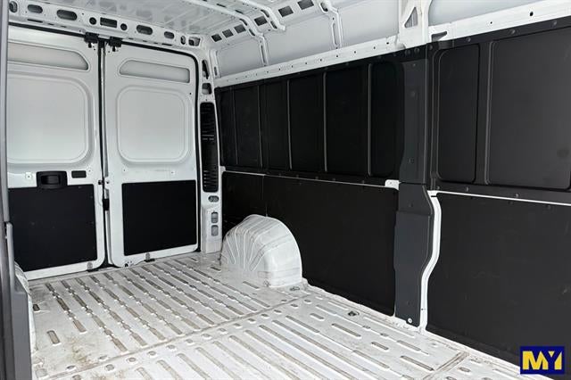 2026 RAM ProMaster Cargo Van Tradesman
