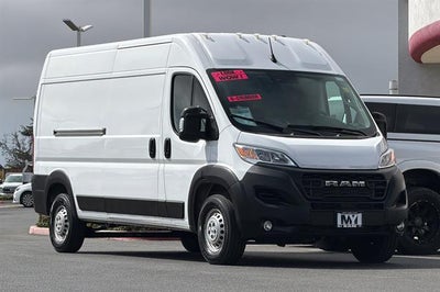 2026 RAM ProMaster Cargo Van Tradesman