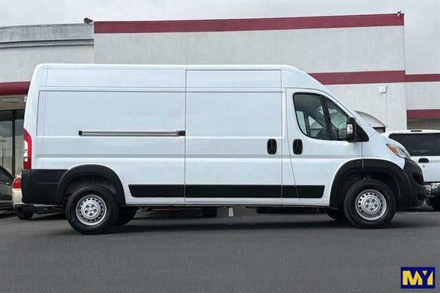 2026 RAM ProMaster Cargo Van Tradesman