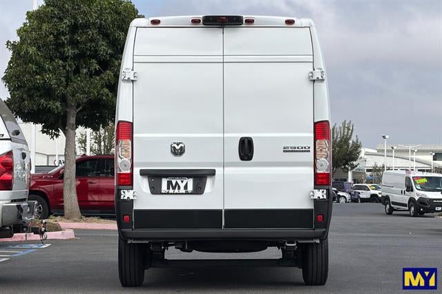 2026 RAM ProMaster Cargo Van Tradesman