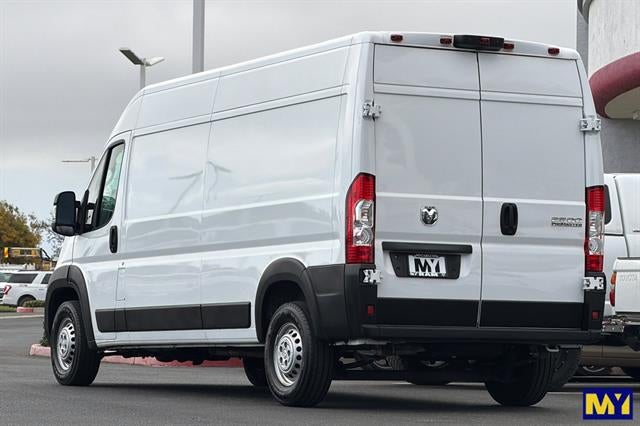 2026 RAM ProMaster Cargo Van Tradesman