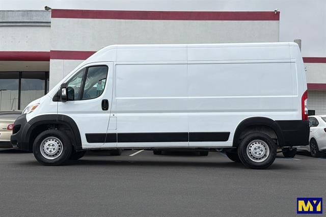 2026 RAM ProMaster Cargo Van Tradesman