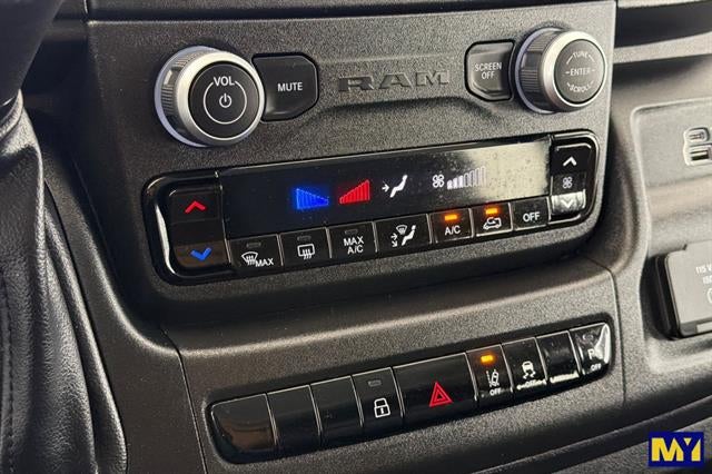 2024 RAM ProMaster Cargo Van Tradesman