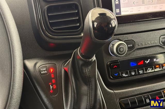 2024 RAM ProMaster Cargo Van Tradesman