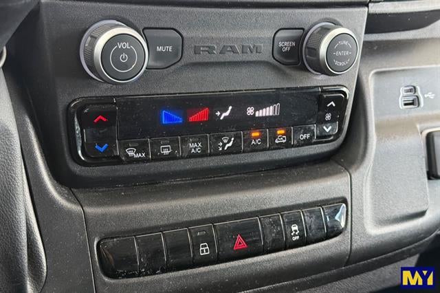 2025 RAM ProMaster Cargo Van Tradesman