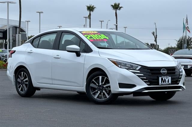 2025 Nissan Versa SV